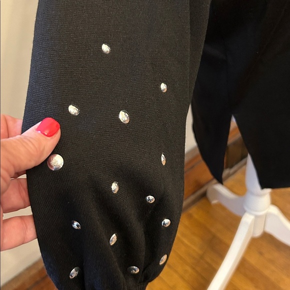 Ming Wang black batwing silver studded sweater Size XL EUC - Picture 3 of 9